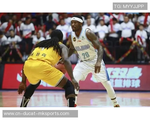 新疆出手了！NBA后卫正式加盟，球队方针直指总冠军